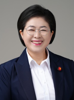 김경미 제주도의회 보건복지안전위원장